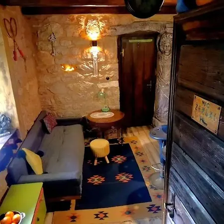 Karijatida-art Kuca Za Potpuni Odmor Duse I Tijela Apartment