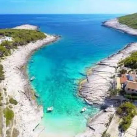 Apartment Karijatida-art Kuca Za Potpuni Odmor Duse I Tijela
