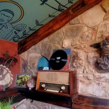 Karijatida-art Kuca Za Potpuni Odmor Duse I Tijela Apartment *