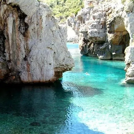 Karijatida-art Kuca Za Potpuni Odmor Duse I Tijela Appartamento