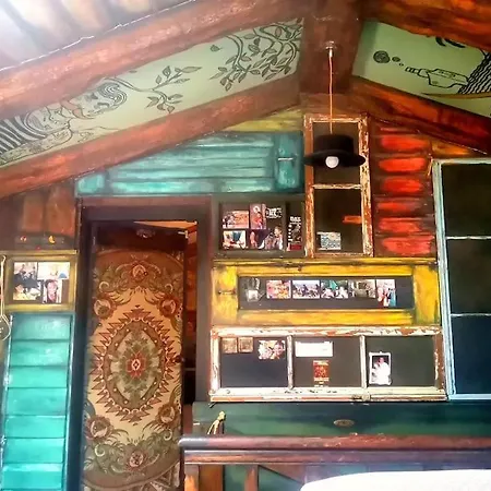 Karijatida-art Kuca Za Potpuni Odmor Duse I Tijela Apartment